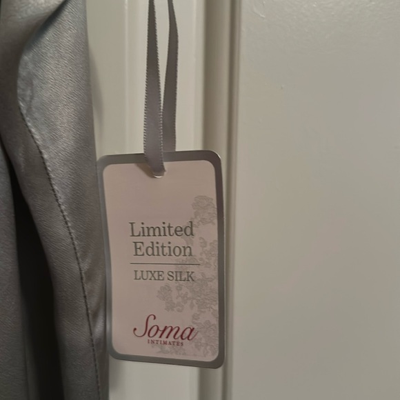 Soma Silk Dress - NWT - Picture 4 of 10